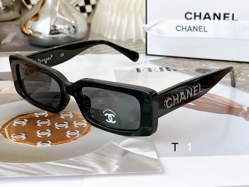 Chanel 71473A 54 18-145 a03